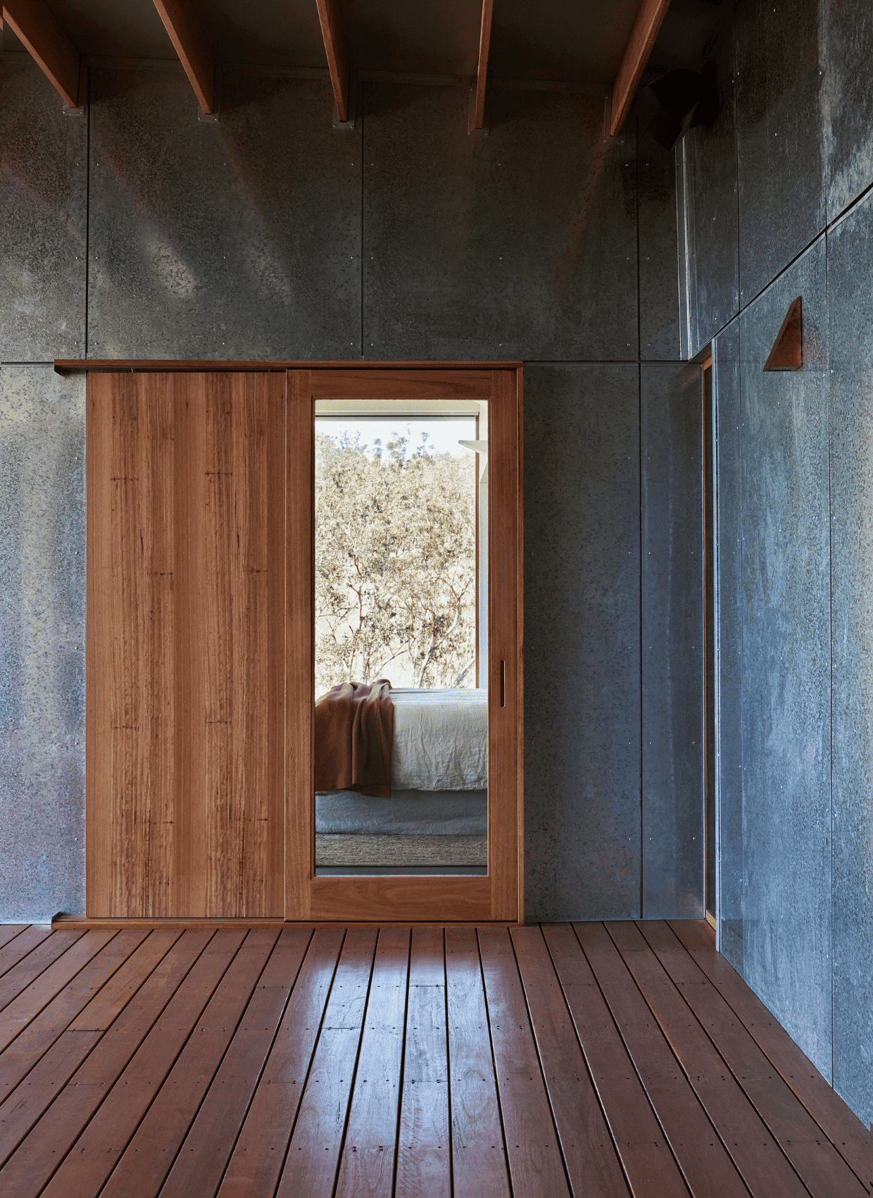 HK-PORTRAIT-PROJECT-SADDLE-HOUSE-1.png