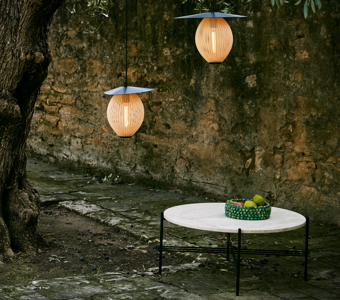 TS Coffee Table Outdoor2-2.png