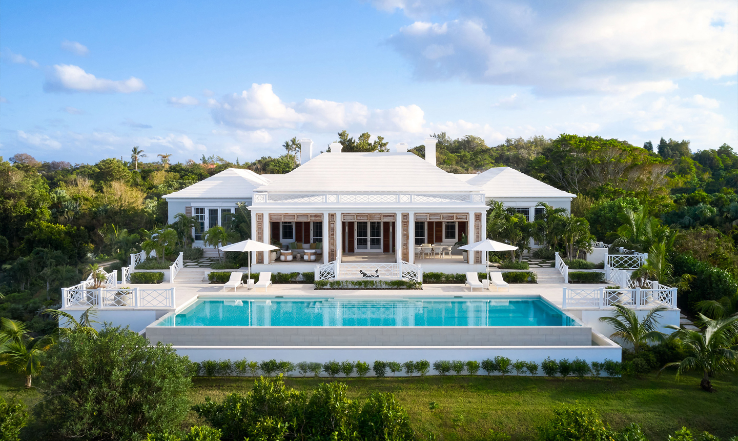 Bermuda House-封面.jpg