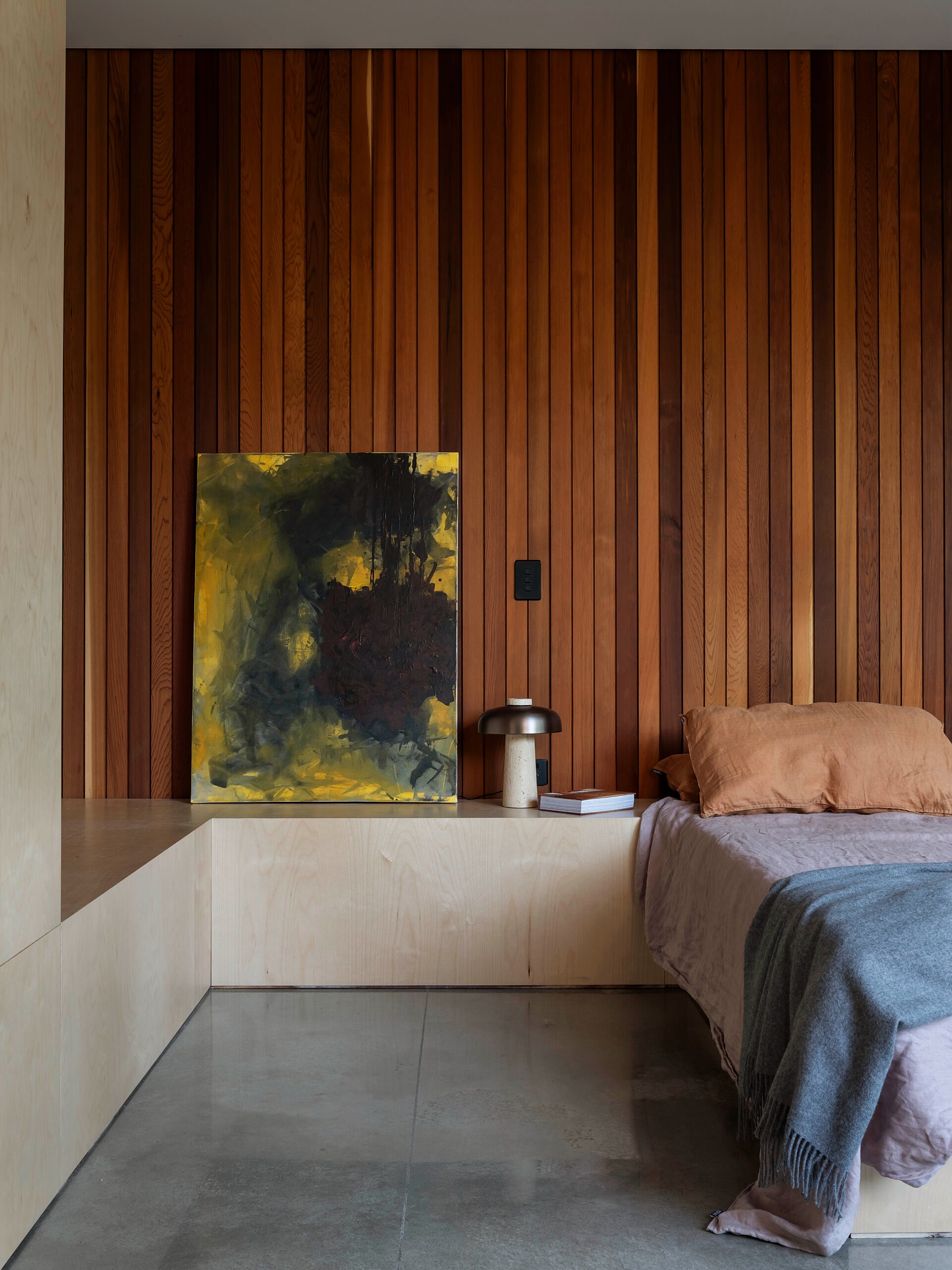 imgi_64_Whareroa_bedroom_Sam-Hartnett_6-1921x2561.jpg