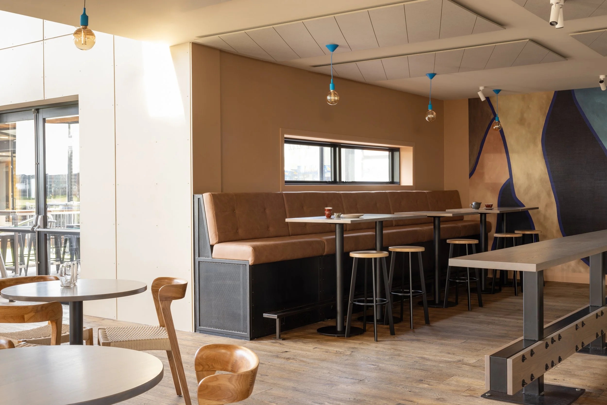 imgi_59_Armstrong_Interiors_Papanui_Club_Web_Img.5.jpg