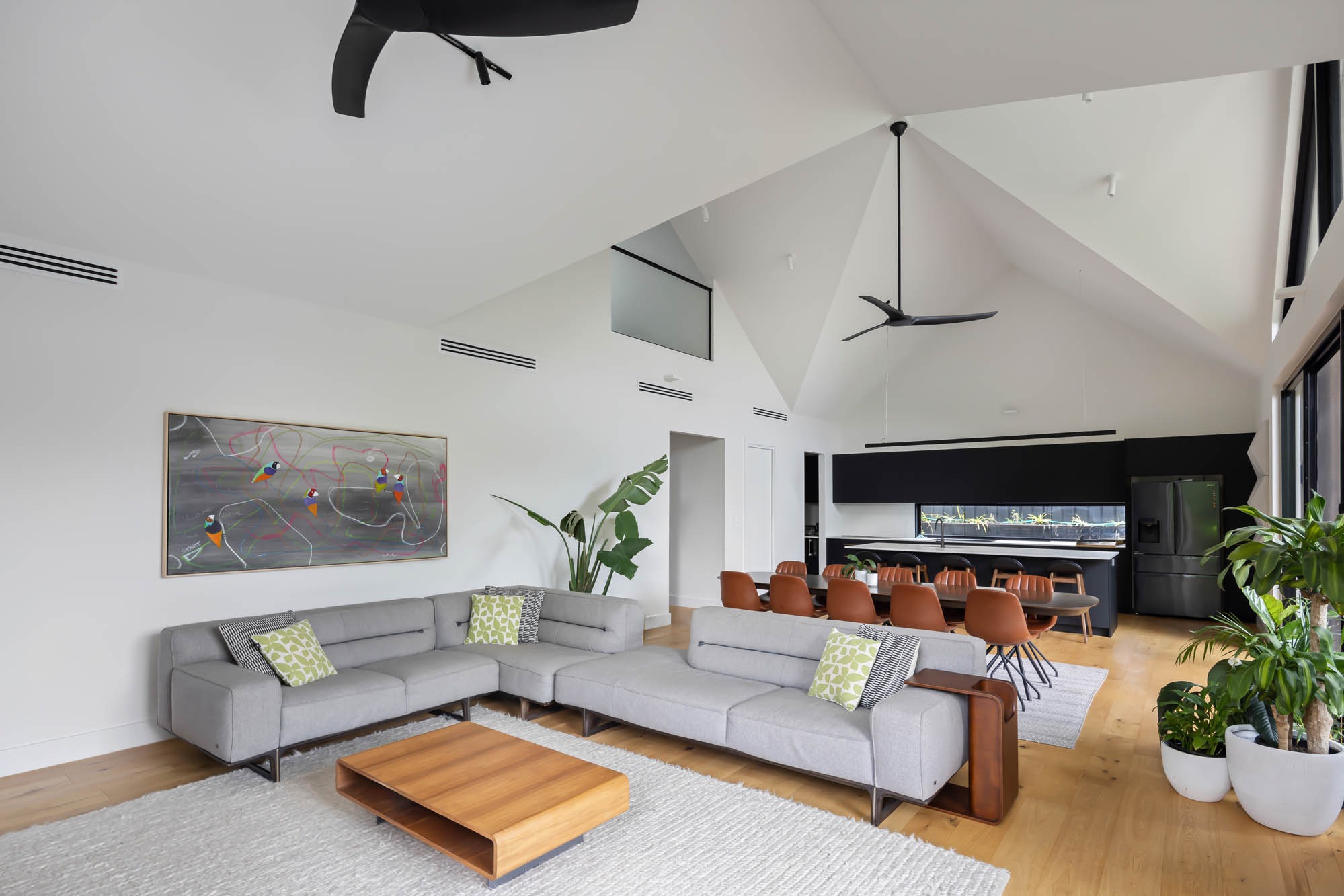 imgi_19_Lower-Mitcham-024.jpg