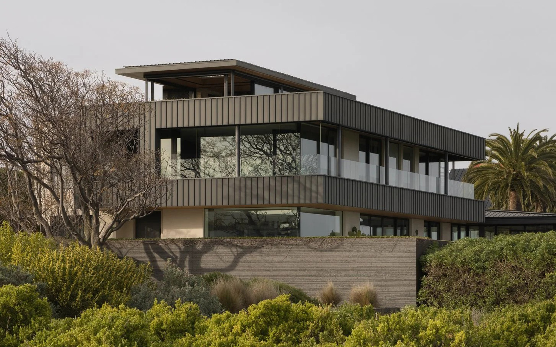封面Brighton Residence.jpg
