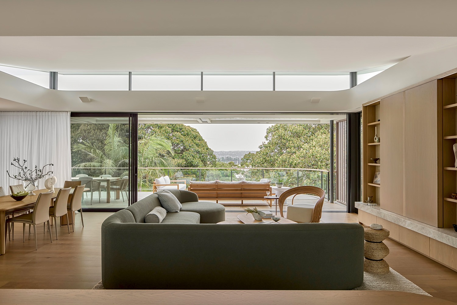 imgi_6_NH-House-Manly-–-View-to-Manly.jpg