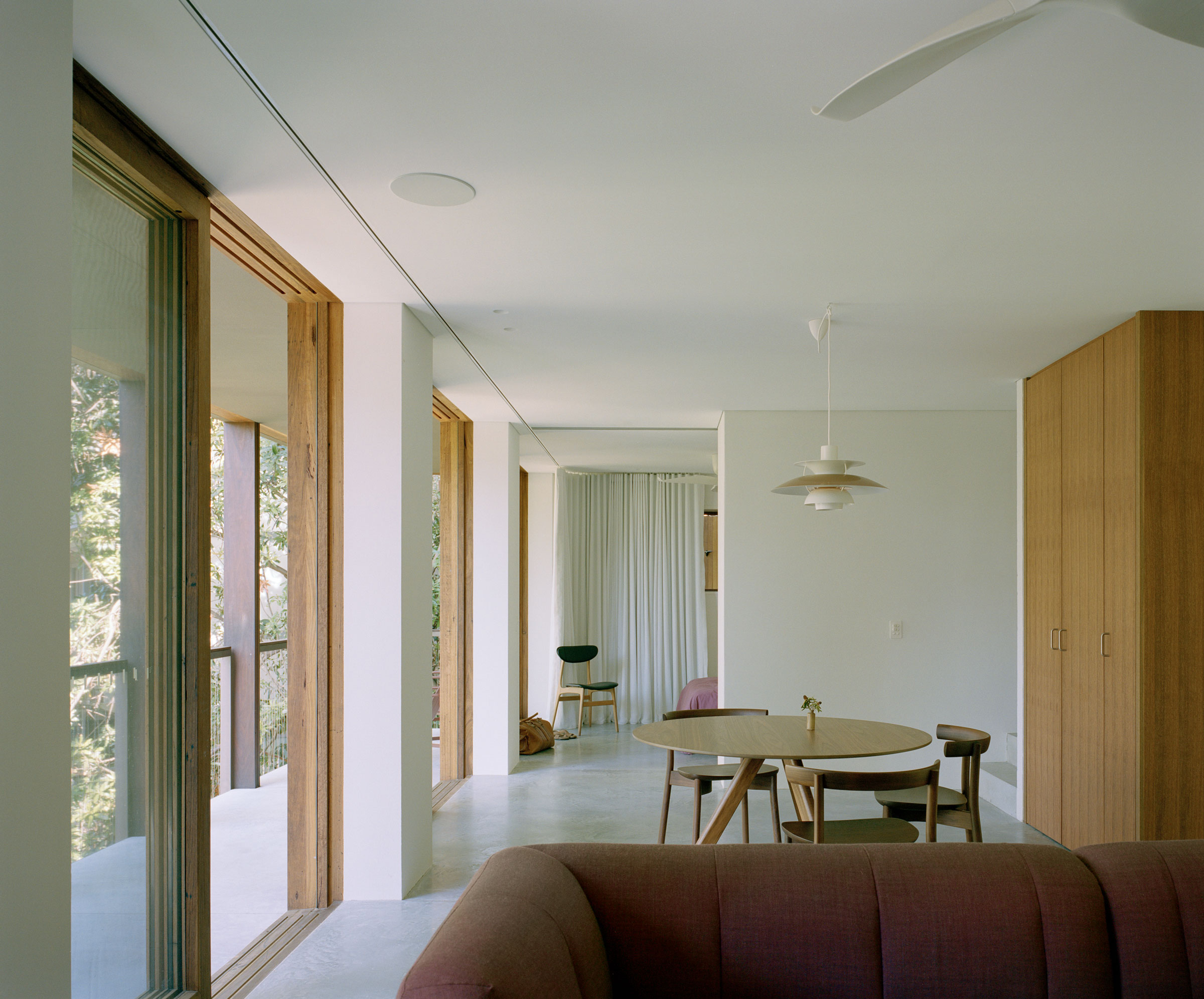 imgi_202_TRIAS-Cloaked-House-35.jpg
