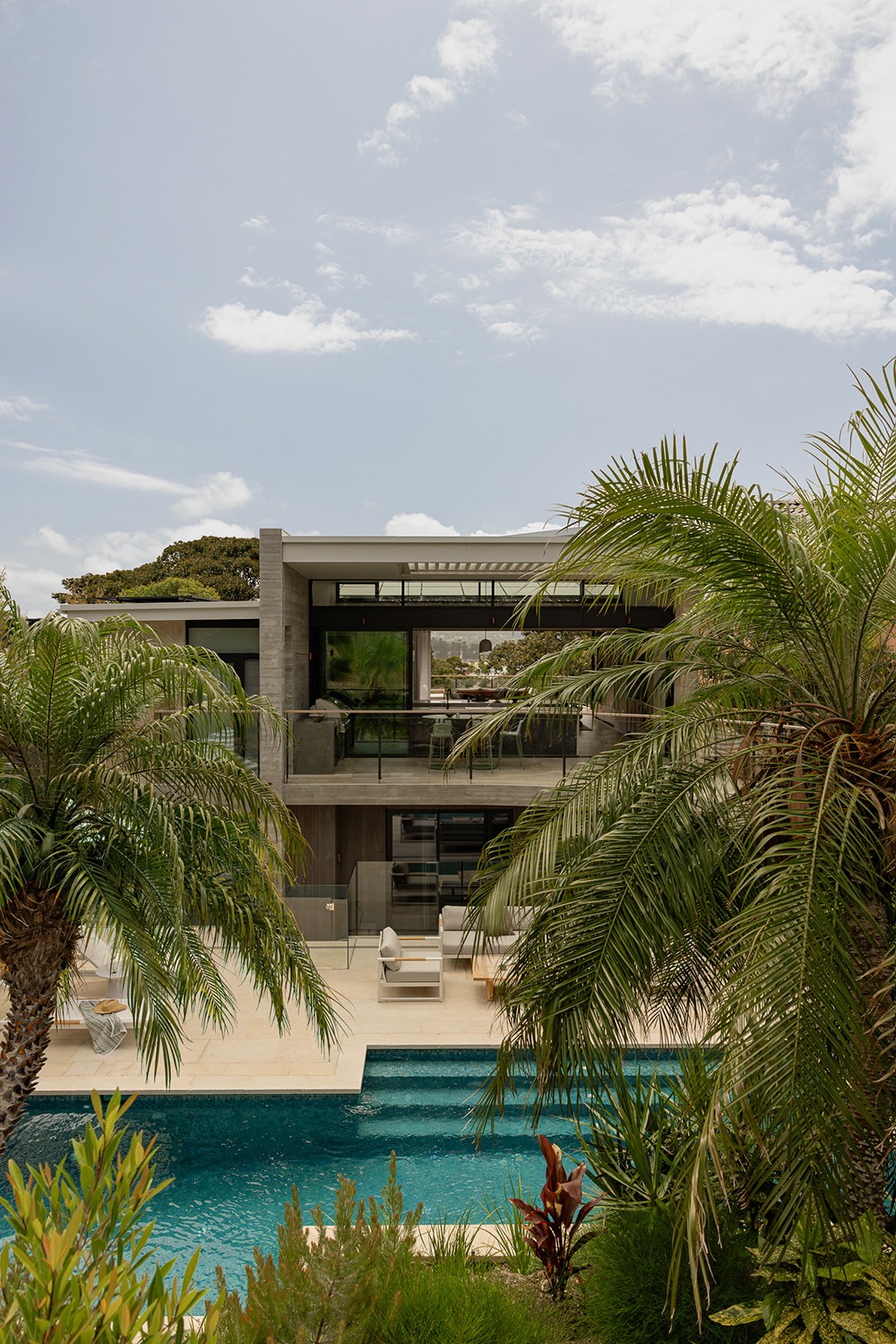 imgi_14_NH-House-Manly-–-Pool-and-Garden.jpg