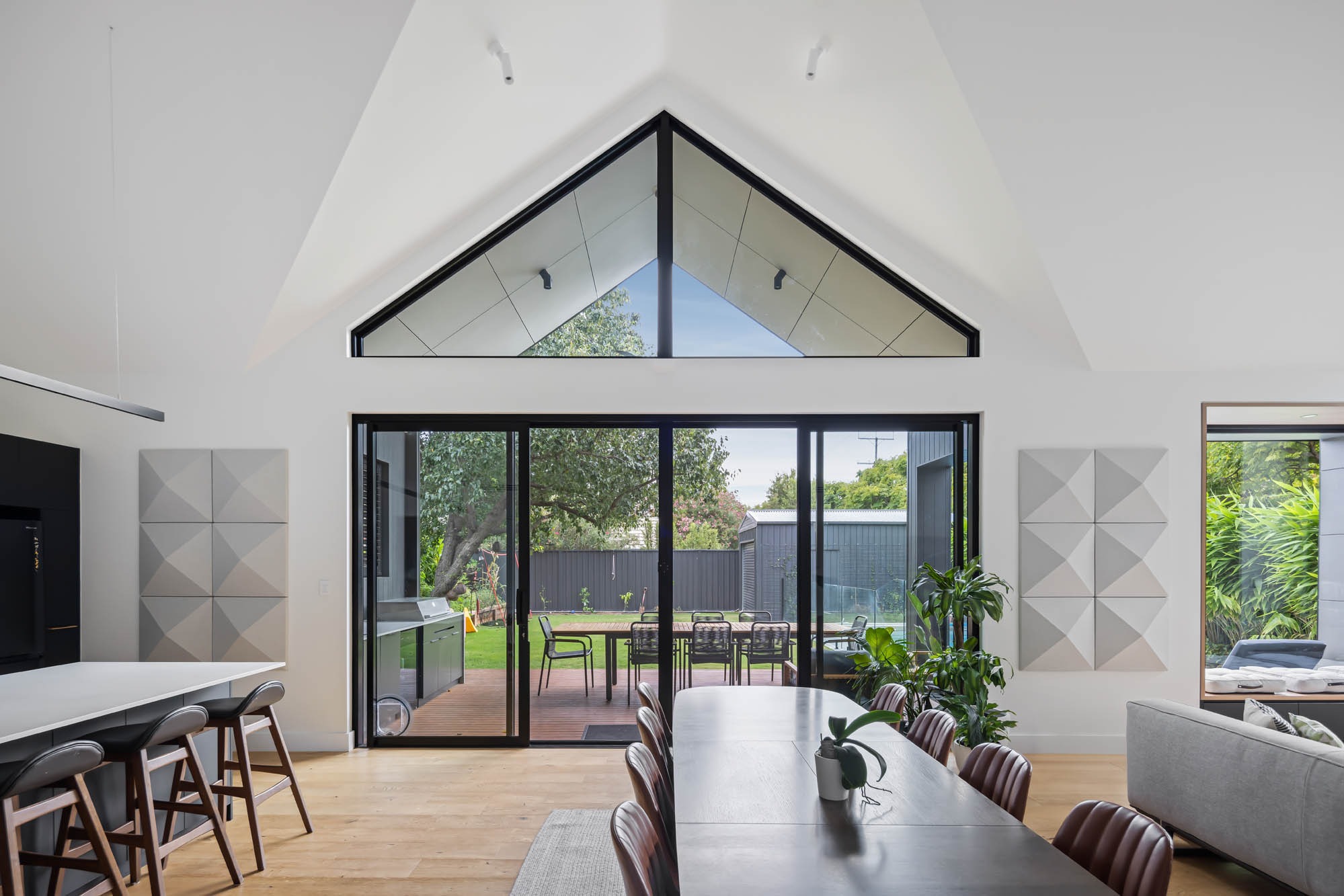 imgi_11_Lower-Mitcham-008.jpg