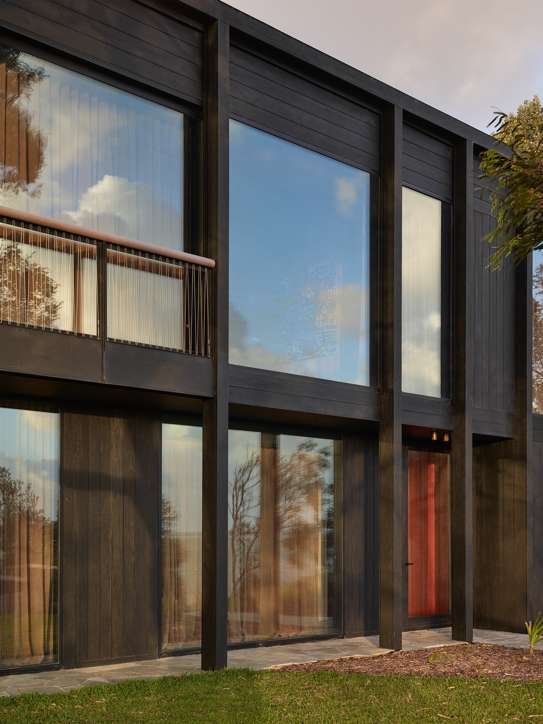 imgi_132_somers-house-11-2400x.jpeg