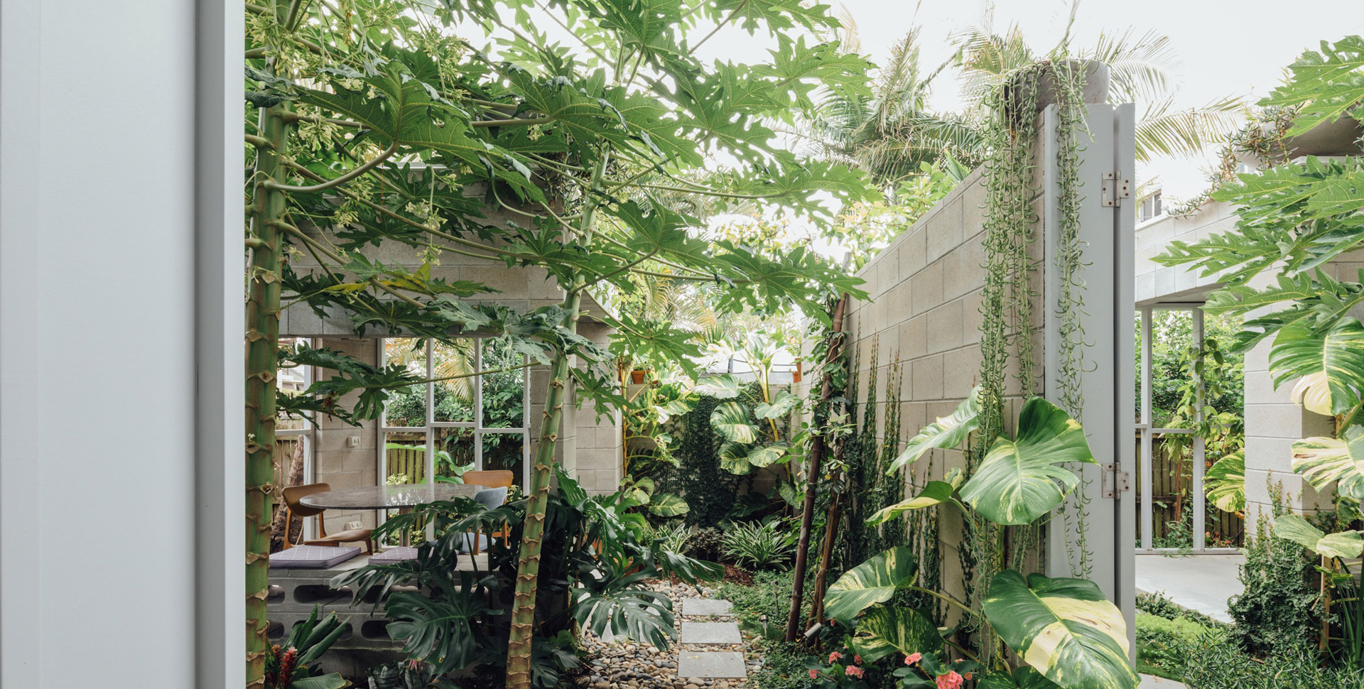 banner Mermaid Multihouse.jpg
