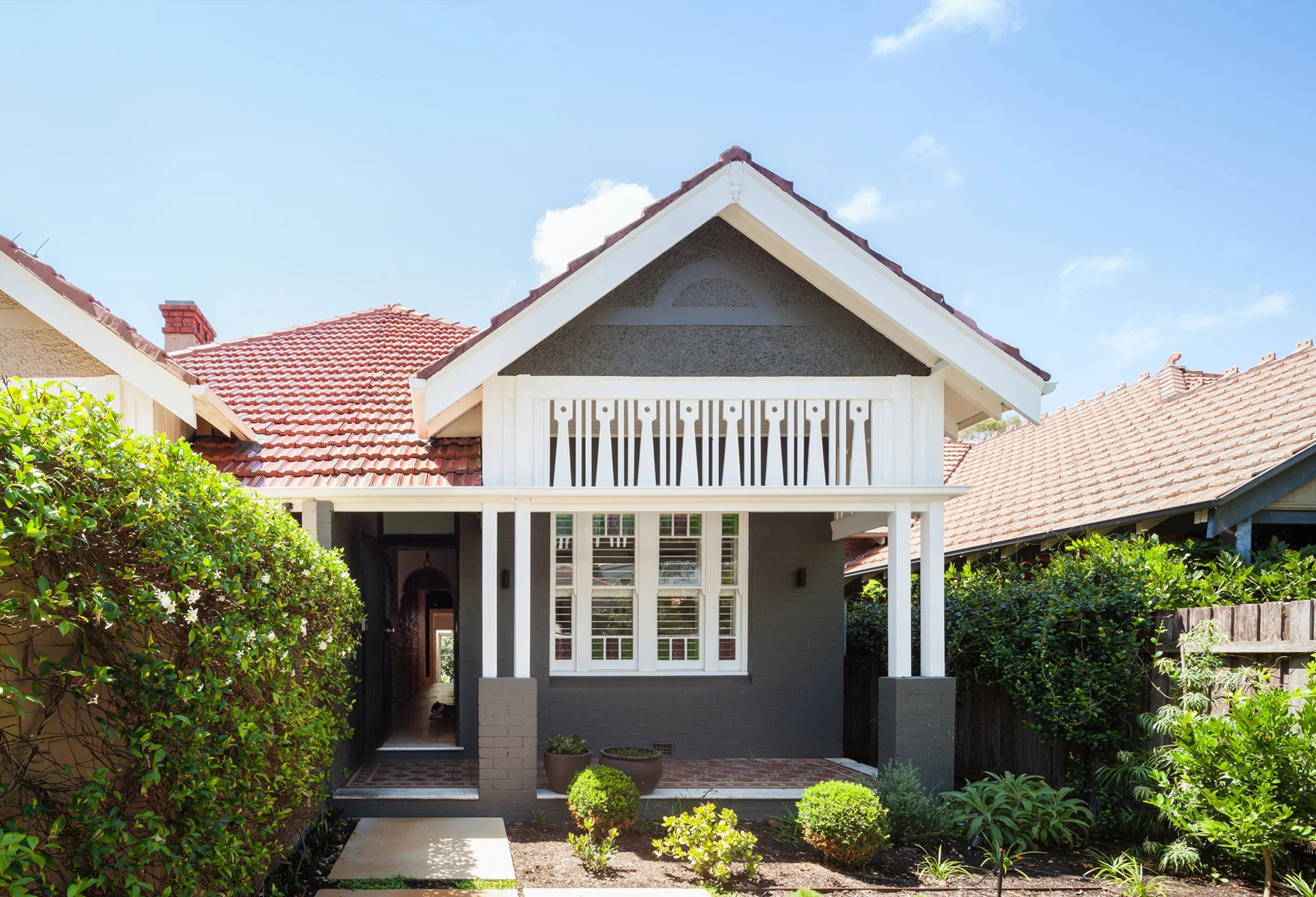 封面 D House.jpg