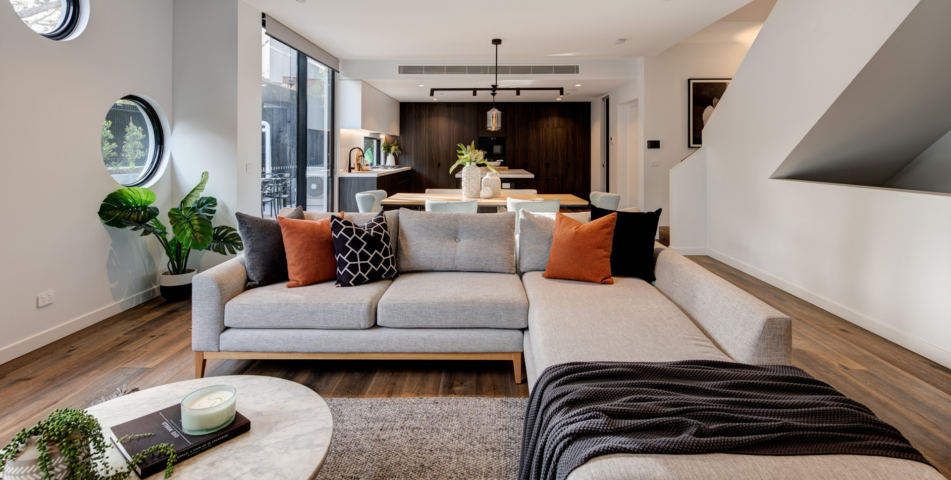 banner Eaglemont Townhouses.jpg