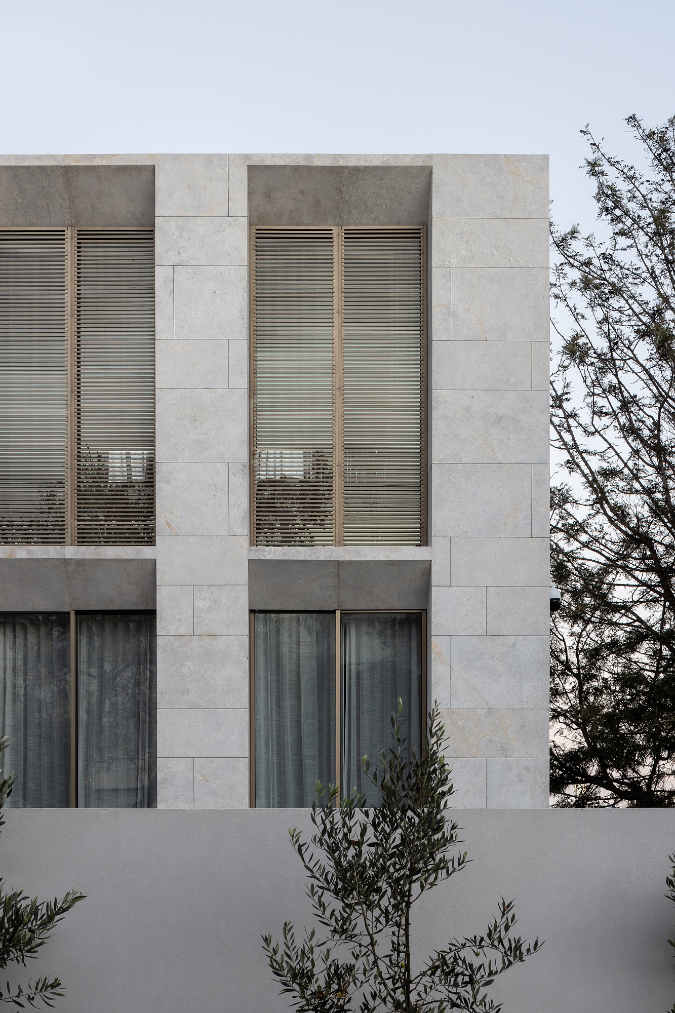 imgi_2_68da88abfc5245928fc70c19_Lauren_Tarrant_Marble_House_Web_Res_1.jpg