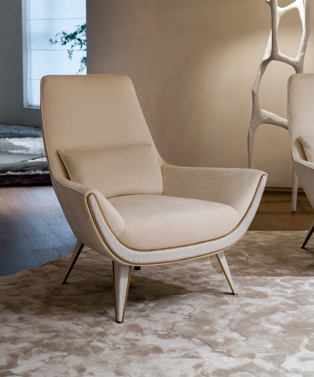 Smile Chair-1.jpg
