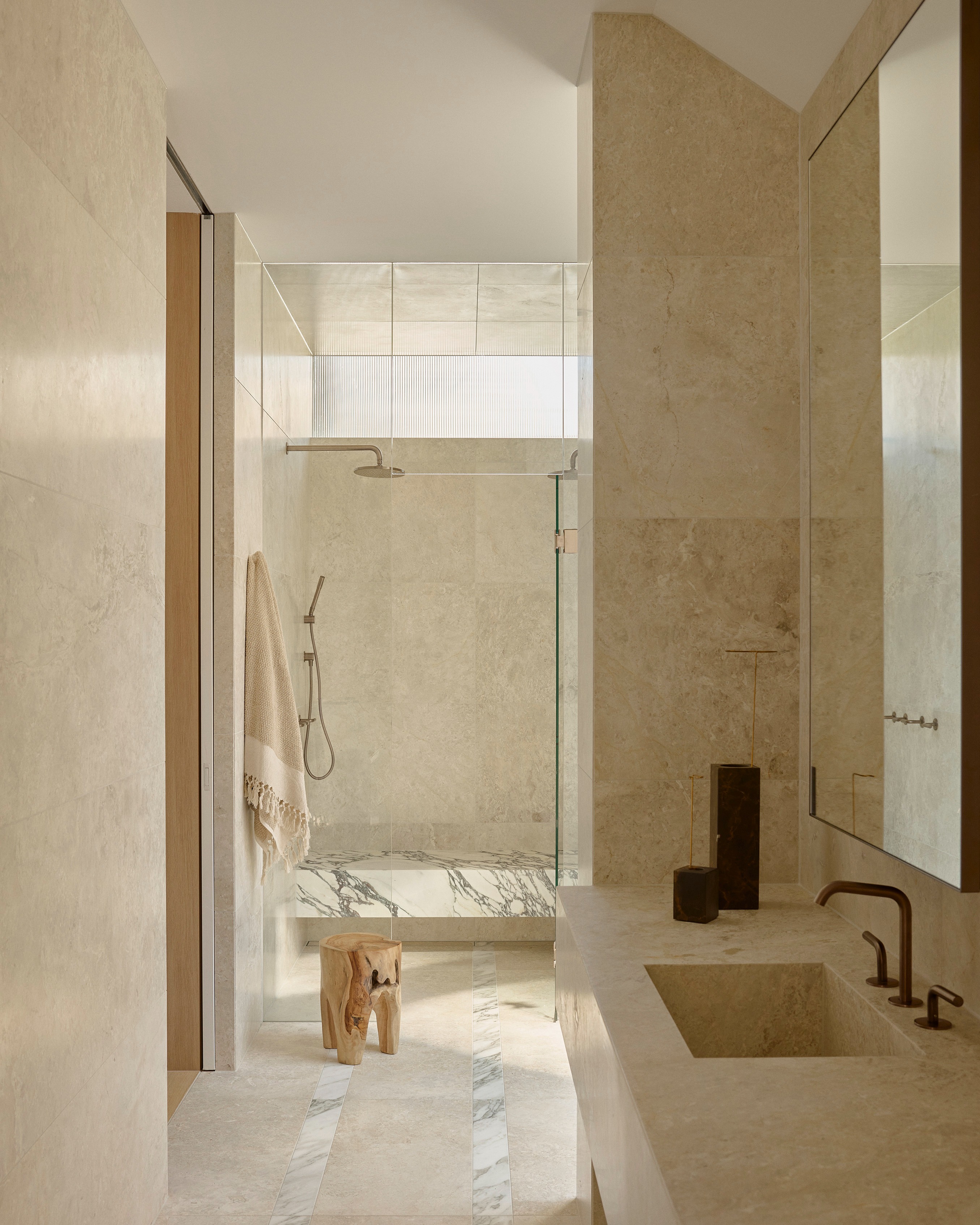 imgi_3_68d3a0bf863b4018d2033474_Lauren_Tarrant_Toorak_Victorian_Web_Res_2.jpeg