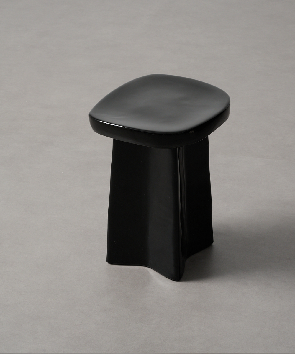 Flow Side Table-5.jpg