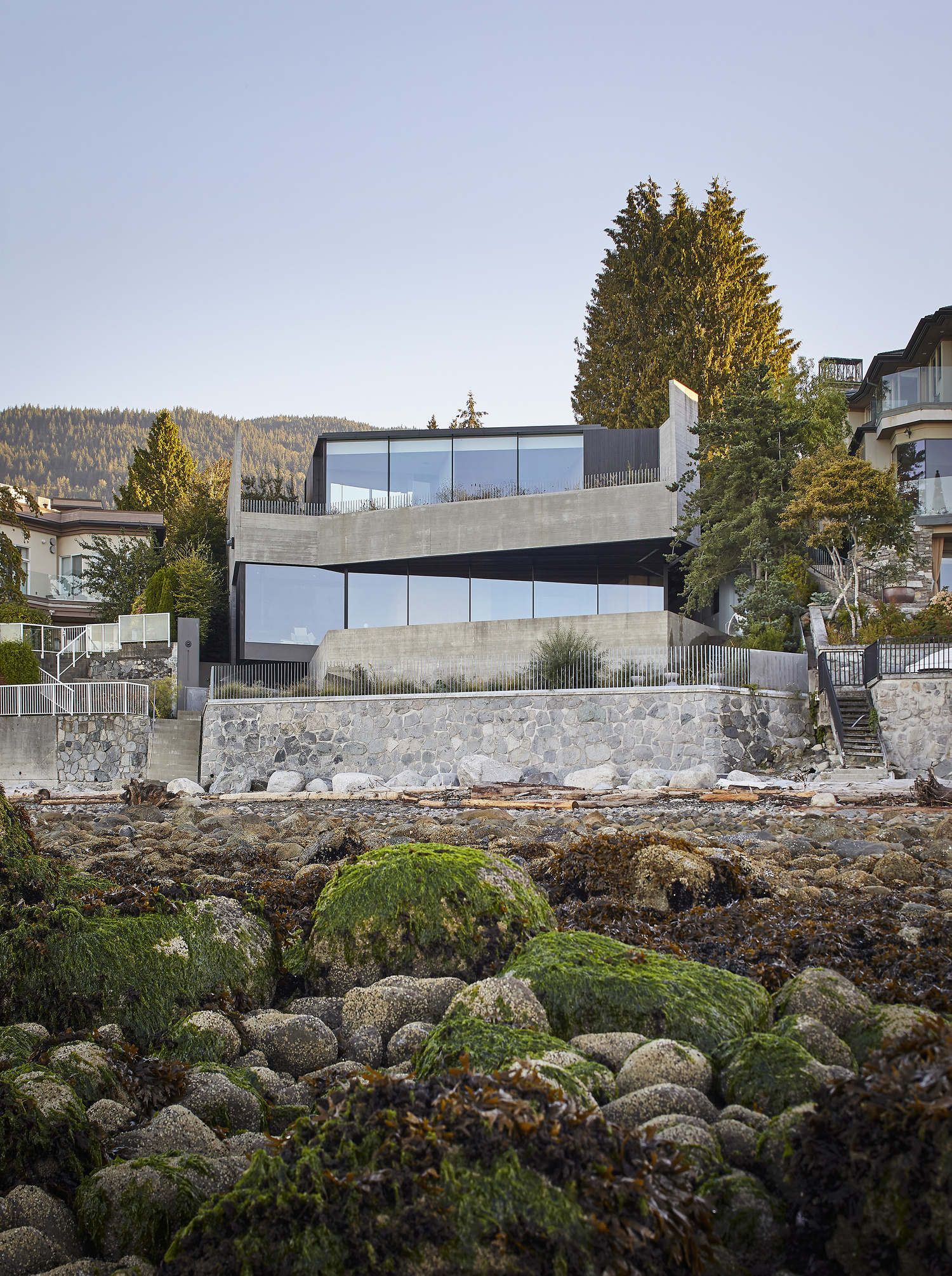 MBMH_West-Vancouver-House_Hufton-Crow_067.jpg