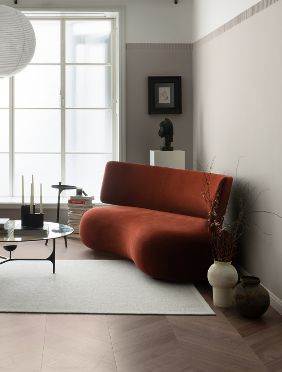 封面 Orbit Sofa.jpg