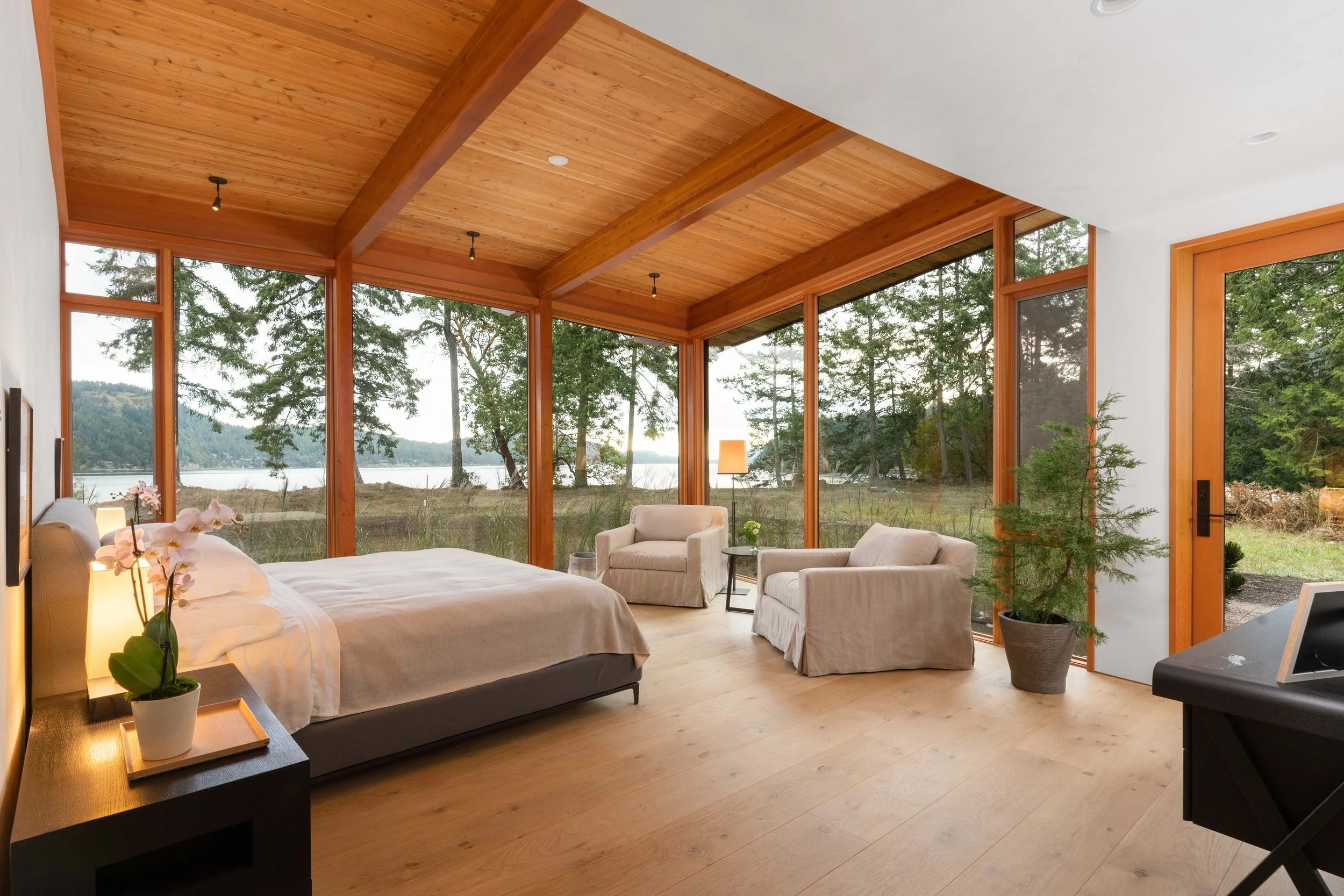 imgi_109_10.+Master+Bedroom.jpeg