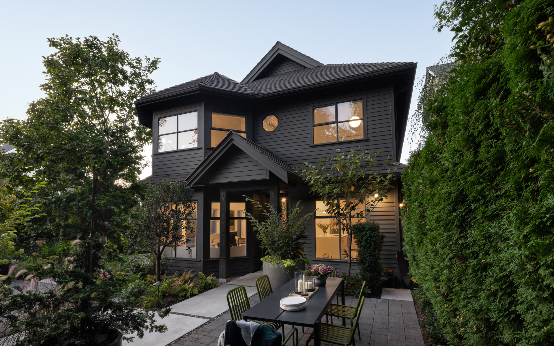 封面 Plex House.jpg