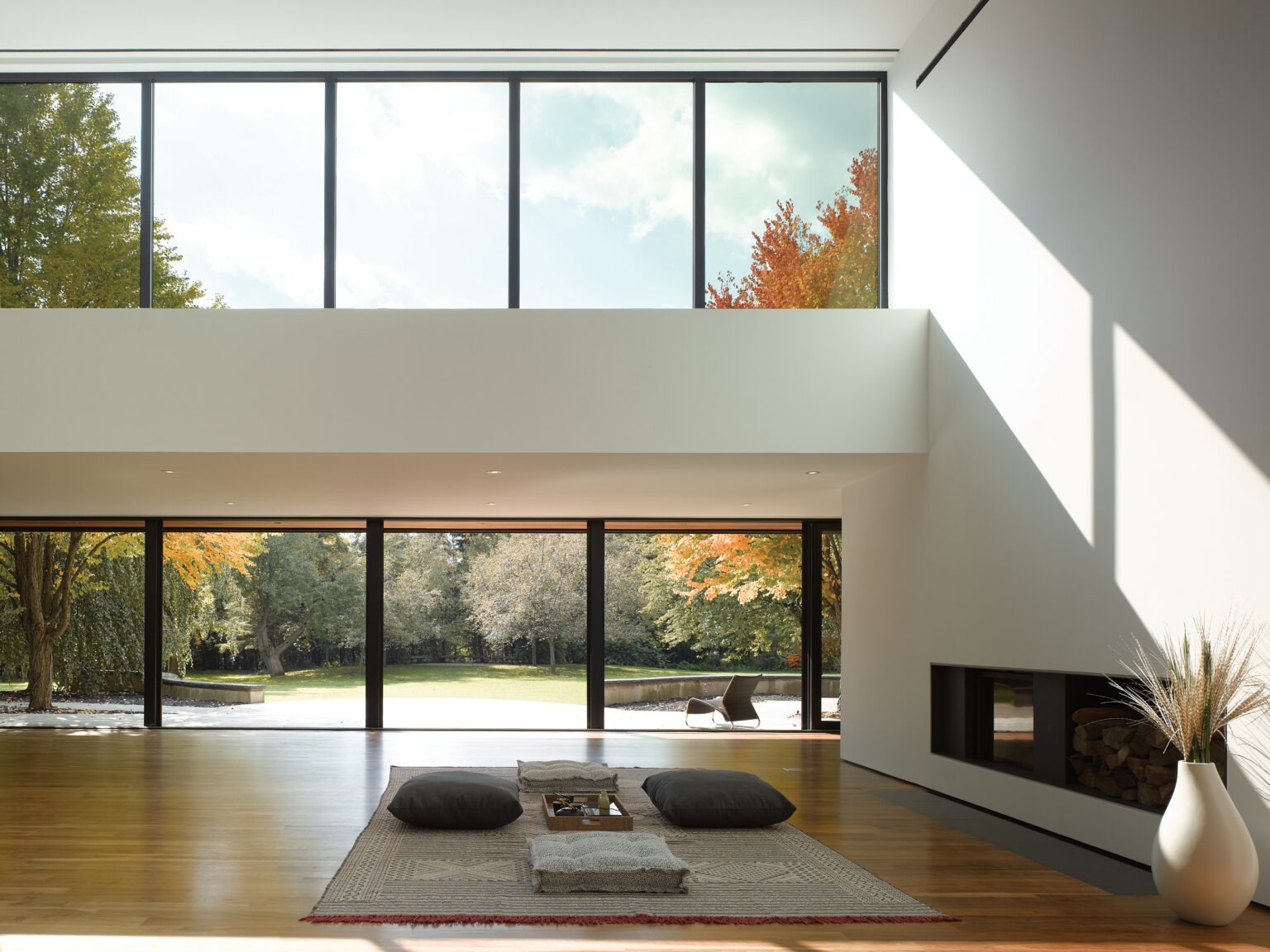 imgi_5_SNG-001_IMG_L1_Living-Room_Ben-Rahn_A-Frame-1-1536x1152.jpeg