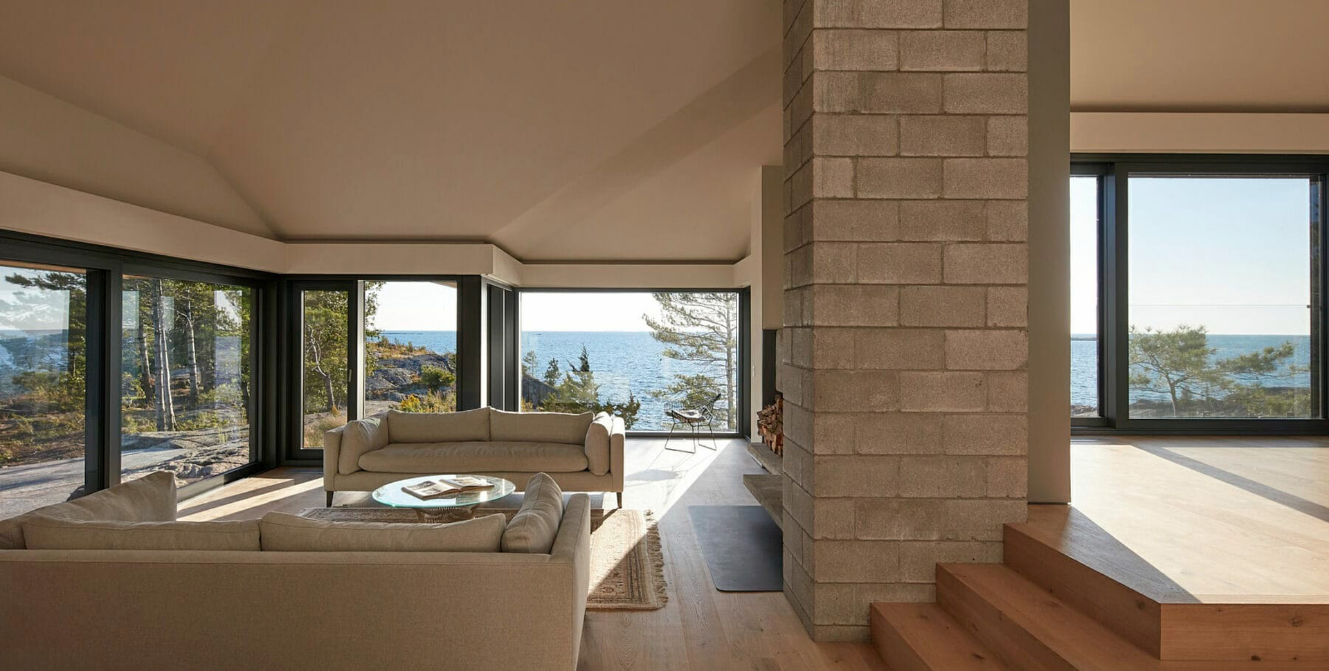 banner Double Island Cottage.jpg