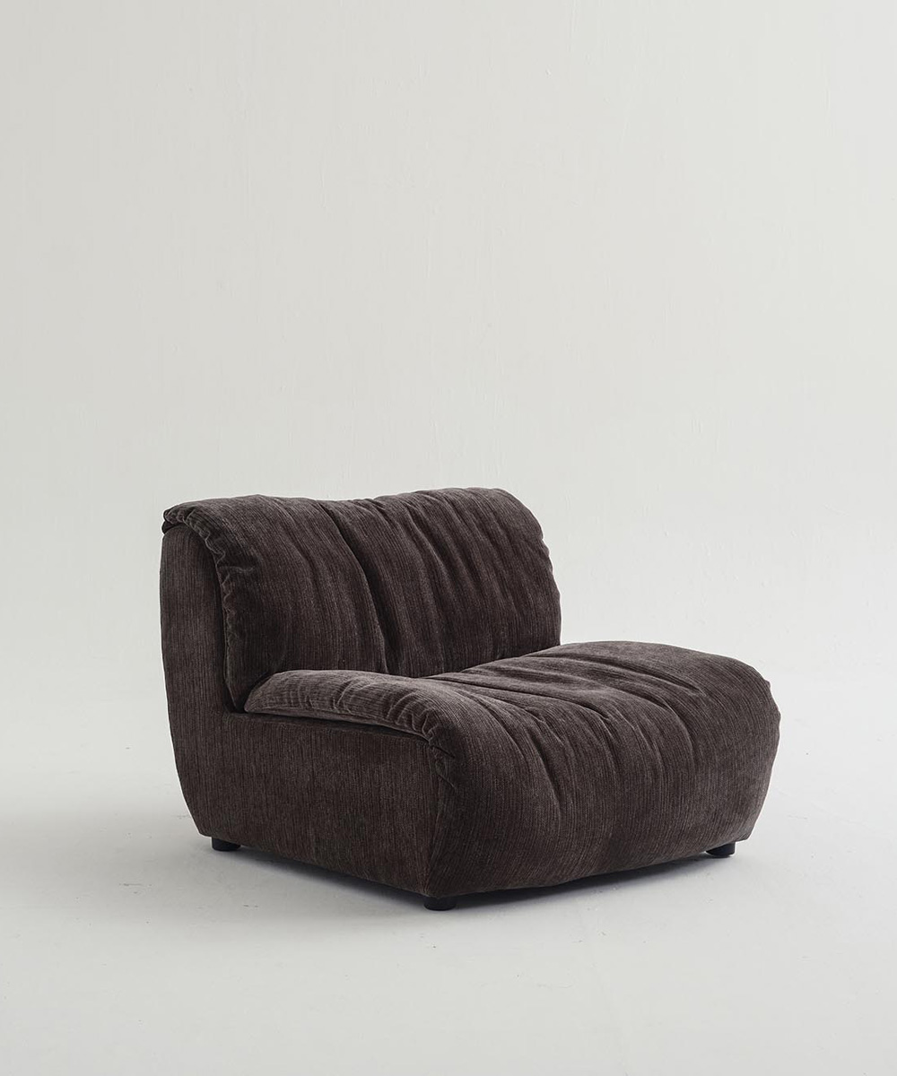 Cocooning Sofa-2.jpg