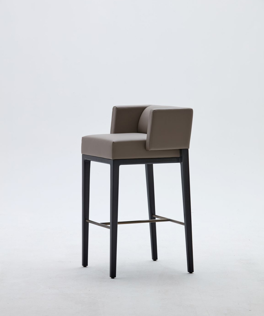 Square Chair-2.jpg