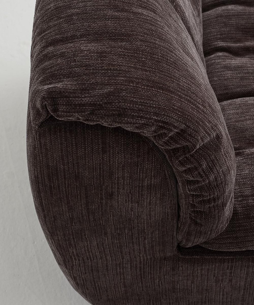 Cocooning Sofa-5.jpg