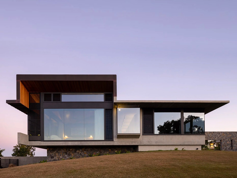 封面 Shaun Lockyer Architects-Byron Hinterland.jpg