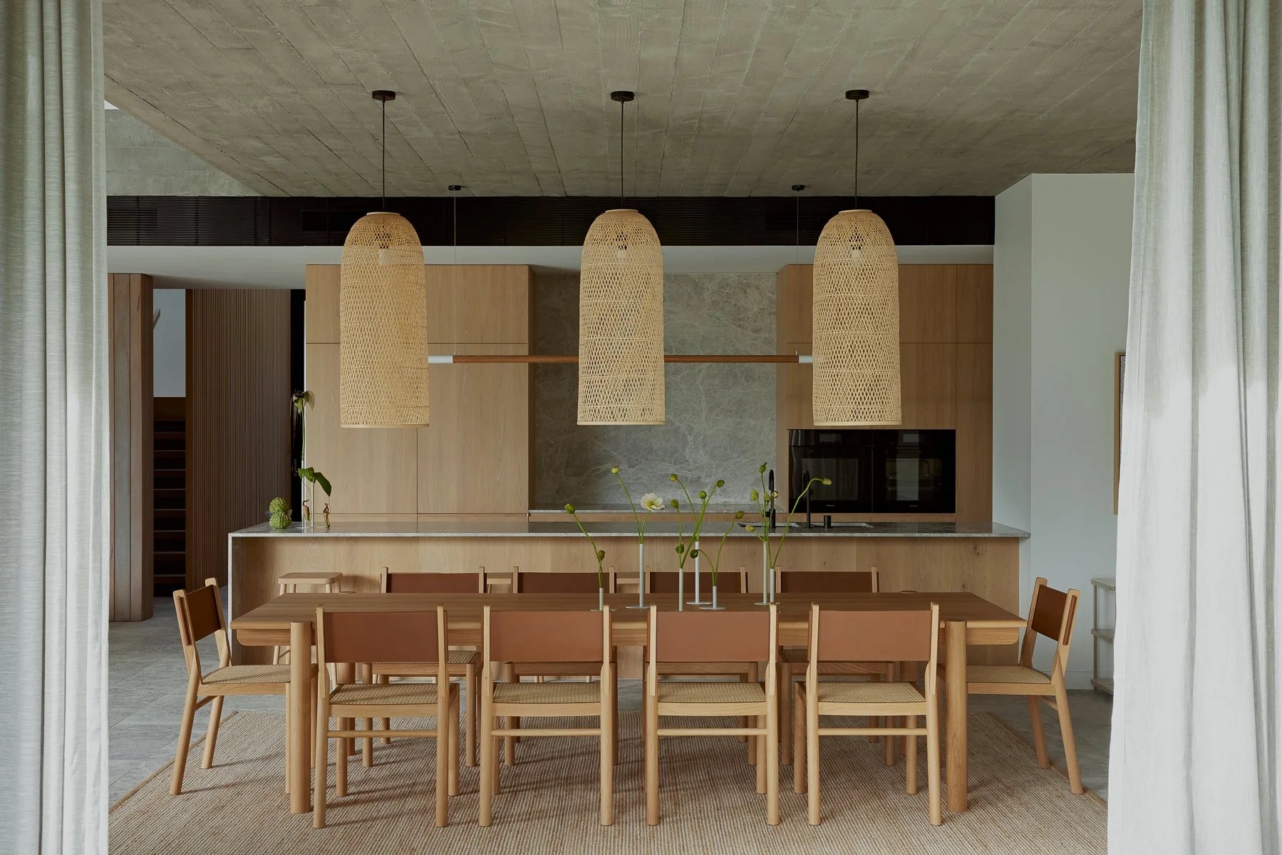 imgi_77_SLA-Mossman-Dining-interior-design.jpg