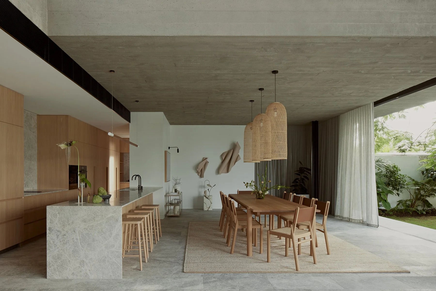 imgi_71_SLA-Mossman-Kitchen-Dining-Interior.jpg