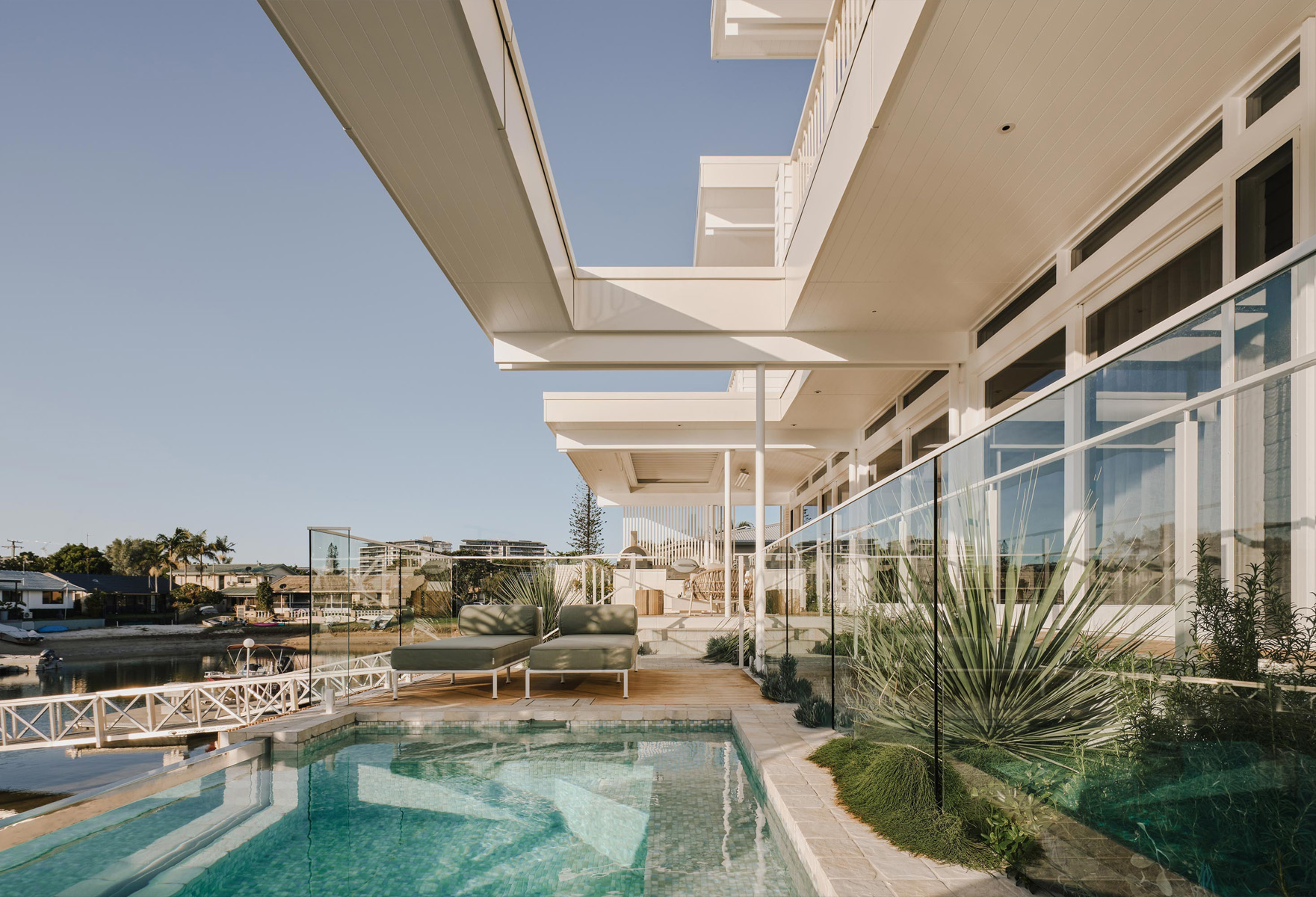 文章封面 Swordfish House 2.jpg