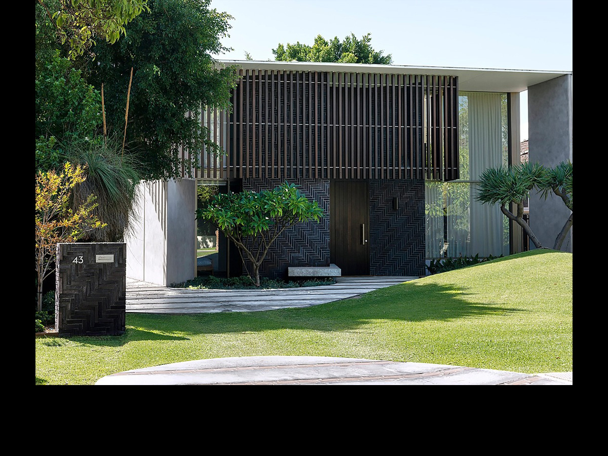 封面 Mountford McCarey Architects2.jpg
