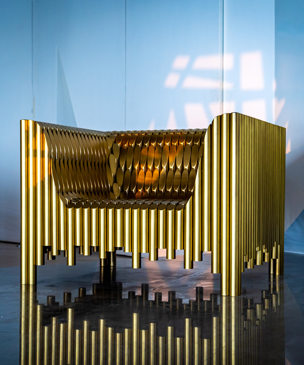 APTV 3165-2.jpg