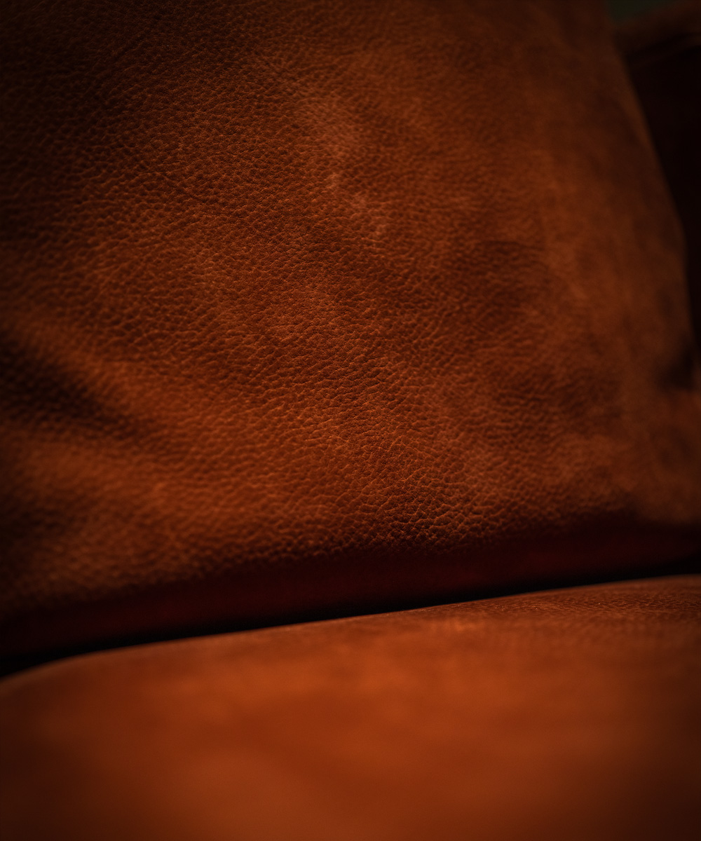 APTV2336 87.jpg
